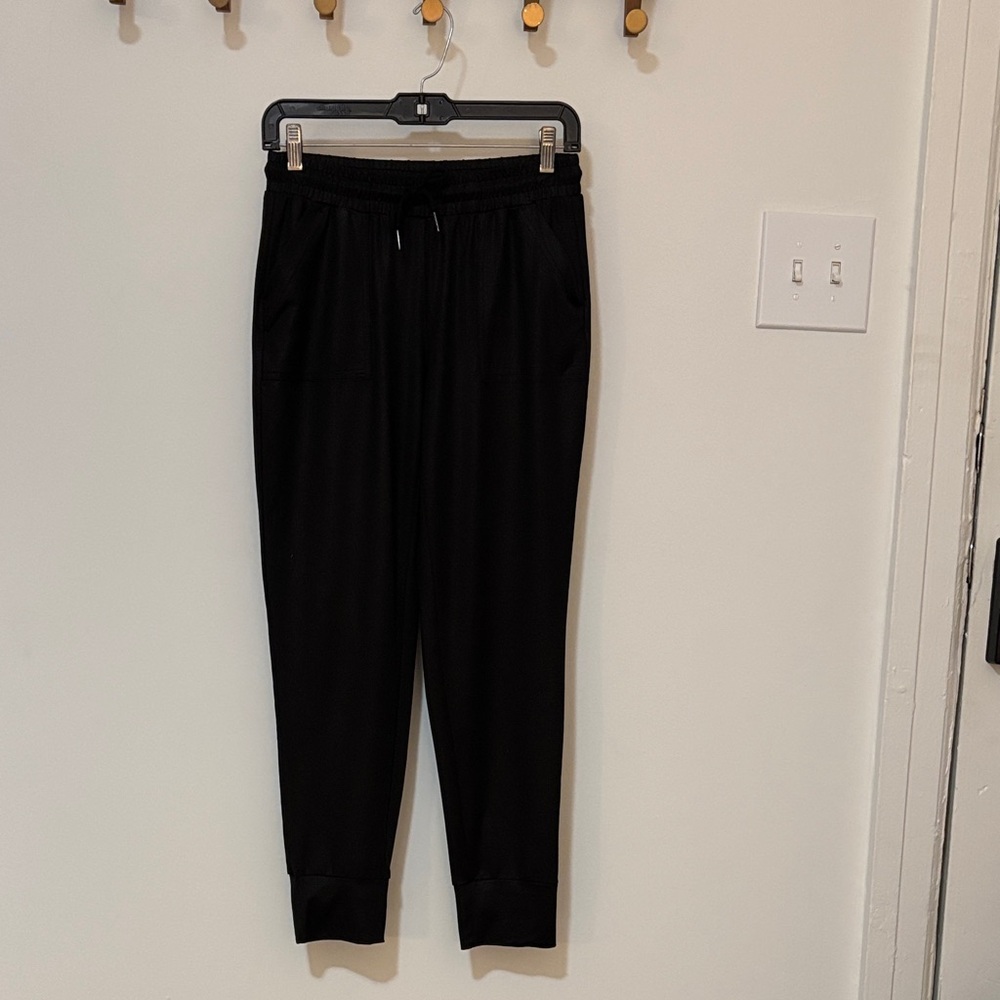 Women’s Black Jogger Pants